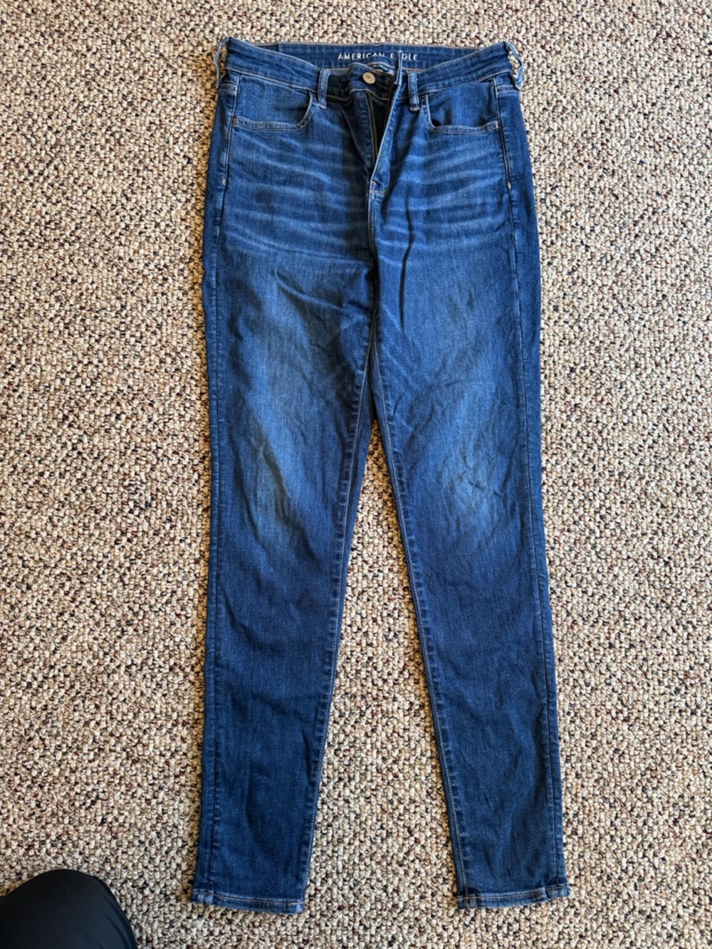 American Eagle Outfitters Women’s Dark Indigo High-Rise Skinny Jeans